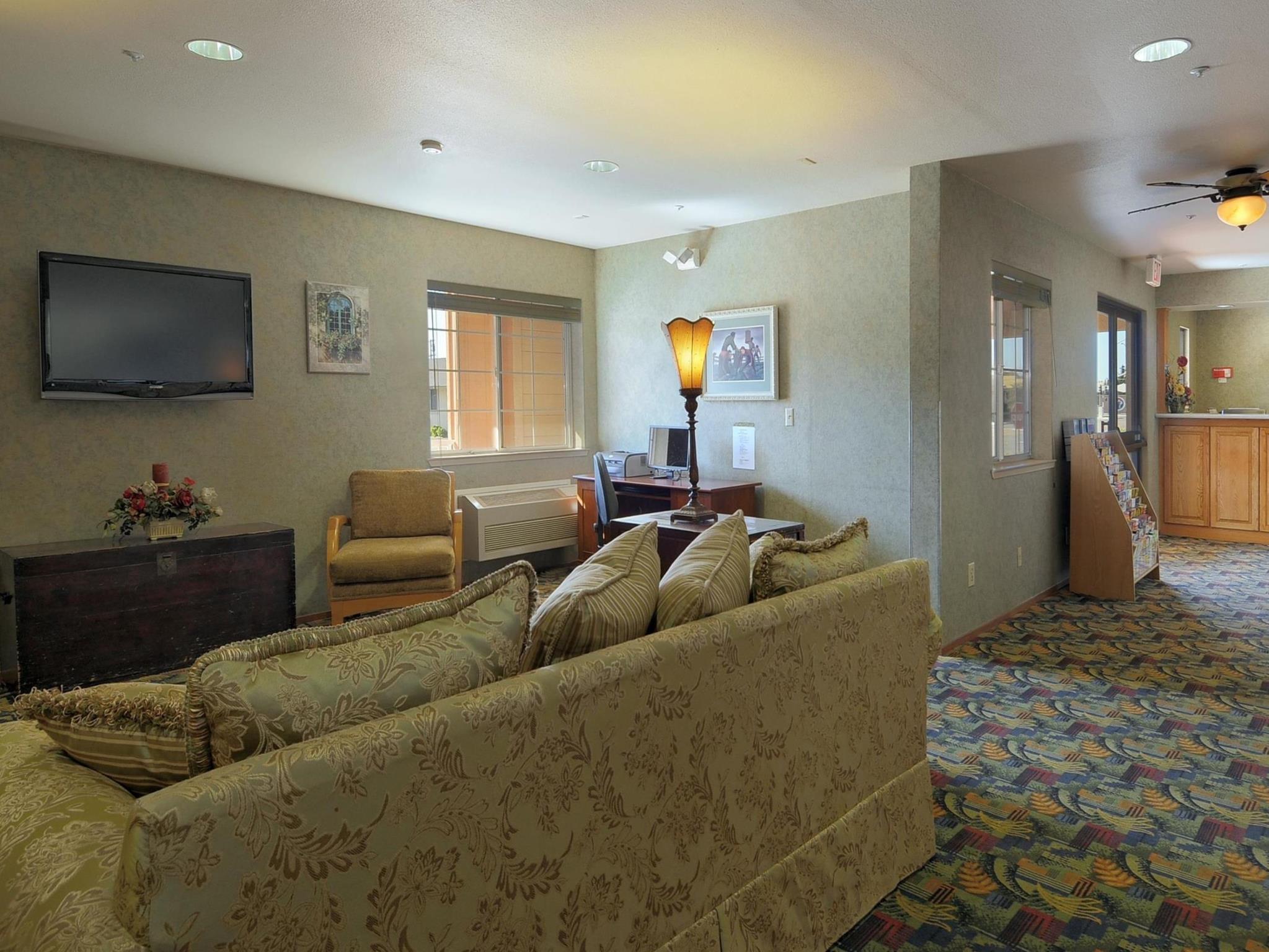 Howard Johnson By Wyndham Salinas Exterior foto